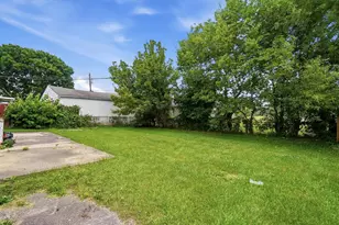 2192 Genessee Ave, Columbus, OH 43211 - Photo 33