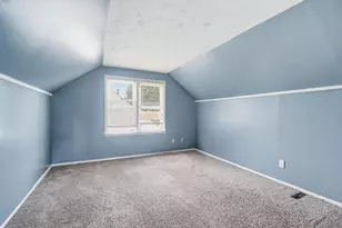 2192 Genessee Ave, Columbus, OH 43211 - Photo 23