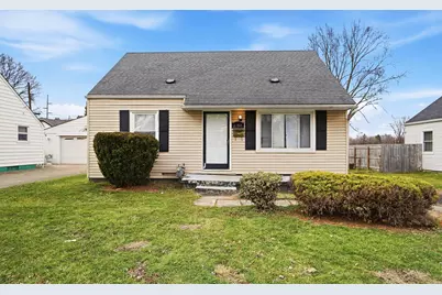 2192 Genessee Avenue, Columbus, OH 43211 - Photo 1