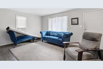 2192 Genessee Avenue, Columbus, OH 43211 - Photo 7