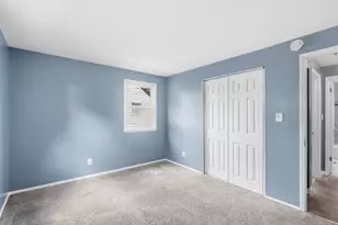 2192 Genessee Ave, Columbus, OH 43211 - Photo 15