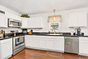 9895 Winchester Southern Rd, Stoutsville, OH 43154 - Photo 13