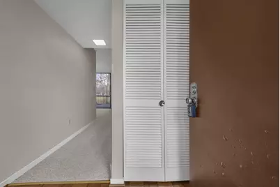 5076 Strawpocket Lane #Unit 12, Westerville, OH 43081 - Photo 3