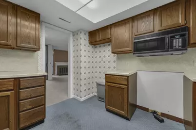 5076 Strawpocket Lane #Unit 12, Westerville, OH 43081 - Photo 9