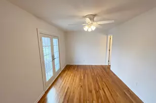 2861 Chateau Cir, Columbus, OH 43221 - Photo 11