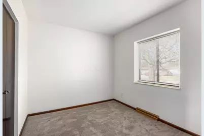 2291 E Howard Road, Obetz, OH 43207 - Photo 11