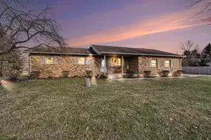 1879 Simpson Rd, London, OH 43140 - Photo 1