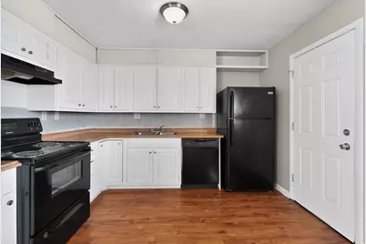 4647 Henley Avenue, Columbus, OH 43228 - Photo 13