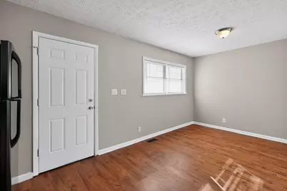 4647 Henley Avenue, Columbus, OH 43228 - Photo 3