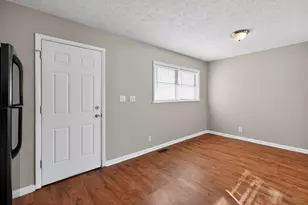 4647 Henley Ave, Columbus, OH 43228 - Photo 3