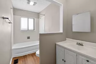 4647 Henley Ave, Columbus, OH 43228 - Photo 21