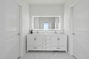 300 W Spring St, Columbus, OH 43215 - Photo 19