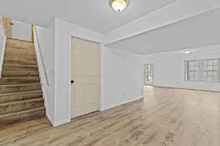 70 Queensway Ct, Howard, OH 43028 - Photo 29