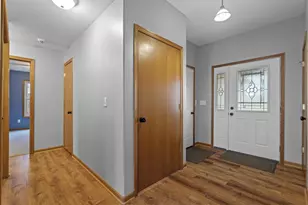 70 Queensway Ct, Howard, OH 43028 - Photo 5