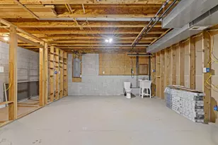 70 Queensway Ct, Howard, OH 43028 - Photo 35