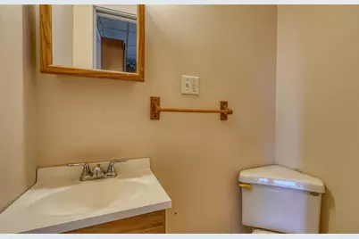 908 N 8th Street, Cambridge, OH 43725 - Photo 9