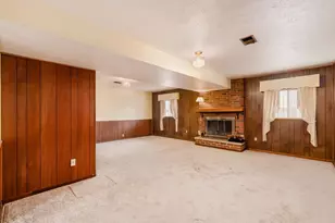 3434 Latonia Rd, Columbus, OH 43232 - Photo 23