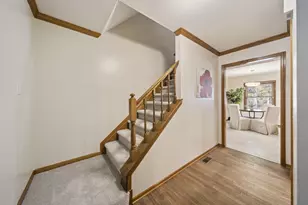 6974 Parnell Ct, Dublin, OH 43017 - Photo 9