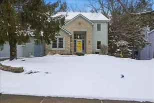 1417 Whispering Pines Ln, Bellefontaine, OH 43311 - Photo 1