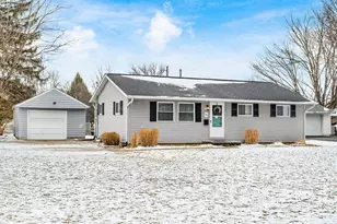 69 N Terrace Ave, Newark, OH 43055 - Photo 1