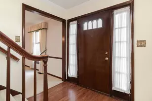 1685 Becket Ave, Columbus, OH 43235 - Photo 7