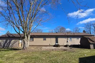 1044 Kelly Dr, Hebron, OH 43025 - Photo 5