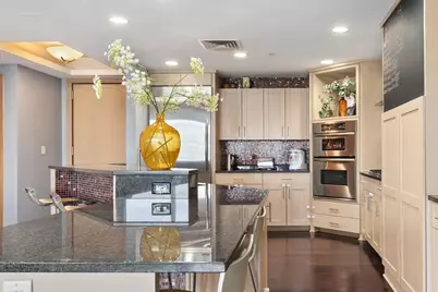 1 Miranova Place #1220, Columbus, OH 43215 - Photo 5