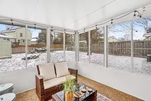 2339 Breeze Hill Dr, Grove City, OH 43123 - Photo 13