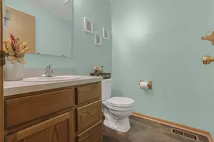 239 Peters Run Ct, Commercial Point, OH 43116 - Photo 25