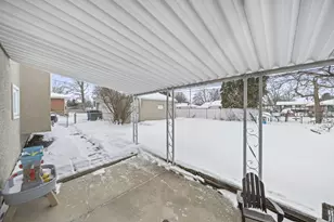 6233 Karl Rd, Columbus, OH 43229 - Photo 37