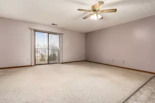 5885 Beechcroft Rd, Columbus, OH 43229 - Photo 5