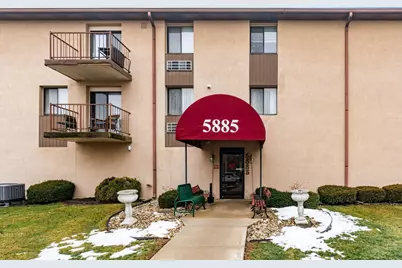 5885 Beechcroft Road #306, Columbus, OH 43229 - Photo 1