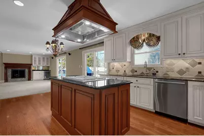 2626 Chartwell Road, Columbus, OH 43220 - Photo 13