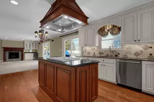 2626 Chartwell Rd, Columbus, OH 43220 - Photo 15