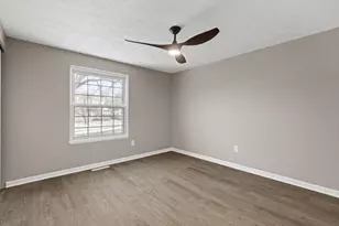 1213 Elm Park Cir, Galloway, OH 43119 - Photo 15