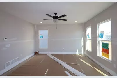 358 Oakmont Drive, Commercial Point, OH 43116 - Photo 5