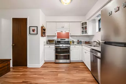 4753 Olentangy River Road #B, Columbus, OH 43214 - Photo 11