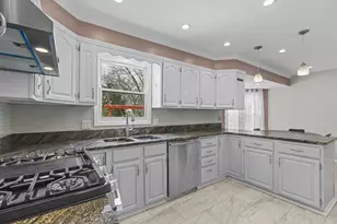 818 Werner Way, Columbus, OH 43085 - Photo 13