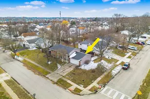 4735 Heatherton Dr, Columbus, OH 43229 - Photo 39