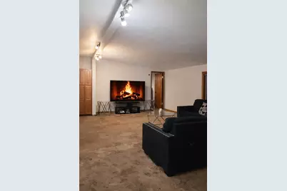 11426 Dozer Road SW, Stoutsville, OH 43154 - Photo 7