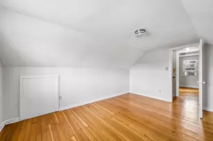 925 Kinnear Rd, Columbus, OH 43212 - Photo 17