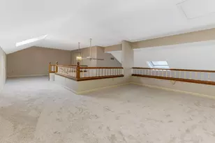 2158 Sandston Rd, Columbus, OH 43220 - Photo 17