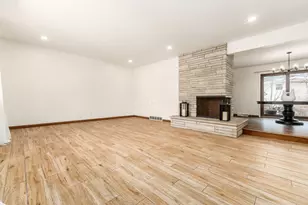 2731 Sonata Dr, Columbus, OH 43209 - Photo 7