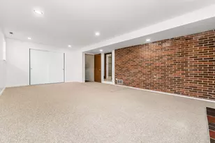 2731 Sonata Dr, Columbus, OH 43209 - Photo 31