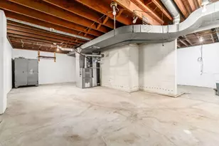 2731 Sonata Dr, Columbus, OH 43209 - Photo 35