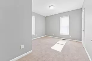 274 E Barthman Ave, Columbus, OH 43207 - Photo 21