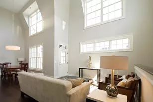 84 N 6th St, Columbus, OH 43215 - Photo 3