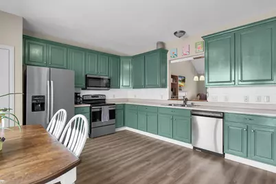 4642 Snowy Meadow Drive, Grove City, OH 43123 - Photo 5