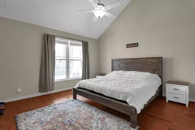 4642 Snowy Meadow Drive, Grove City, OH 43123 - Photo 9