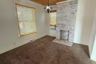 515 E Chestnut St, Lancaster, OH 43130 - Photo 3